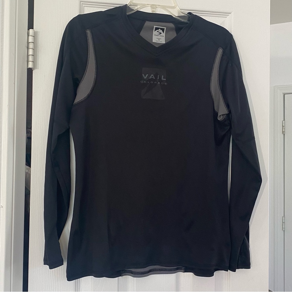 Storm Creek Black Long Sleeve Athletic Shirt Vail, Colorado Comfort in Motion
